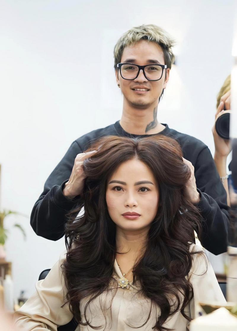 Salon Năng Hollywood