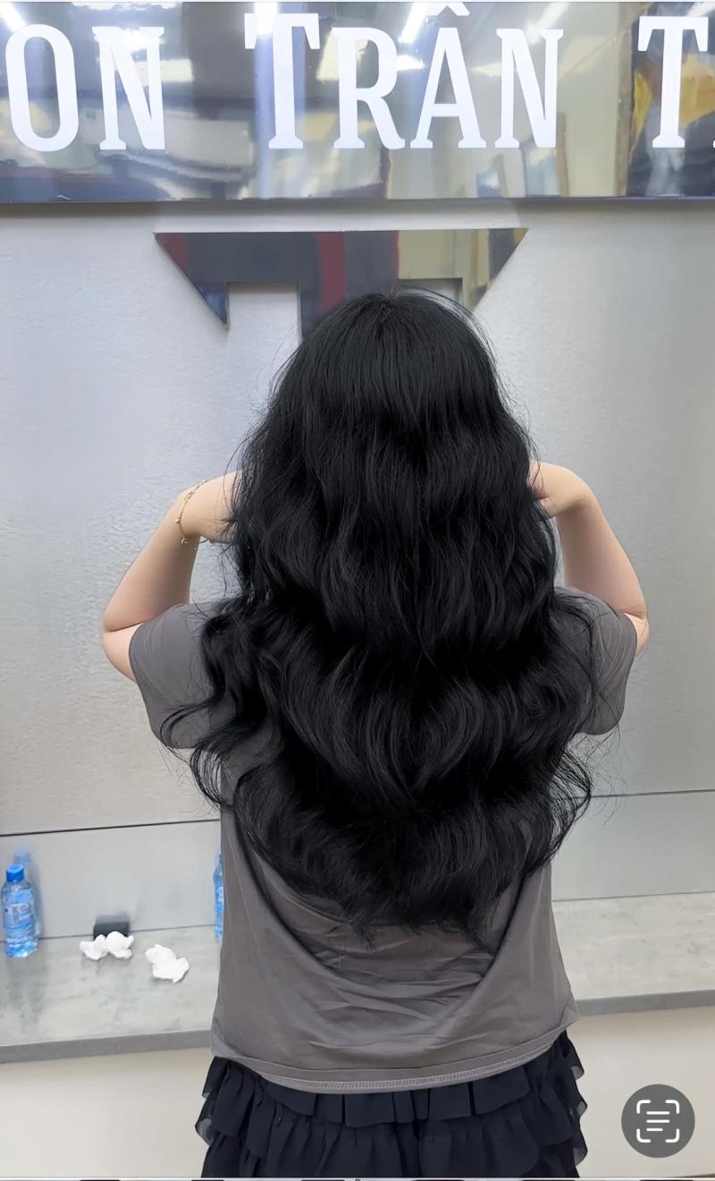Salon Trần Thứ