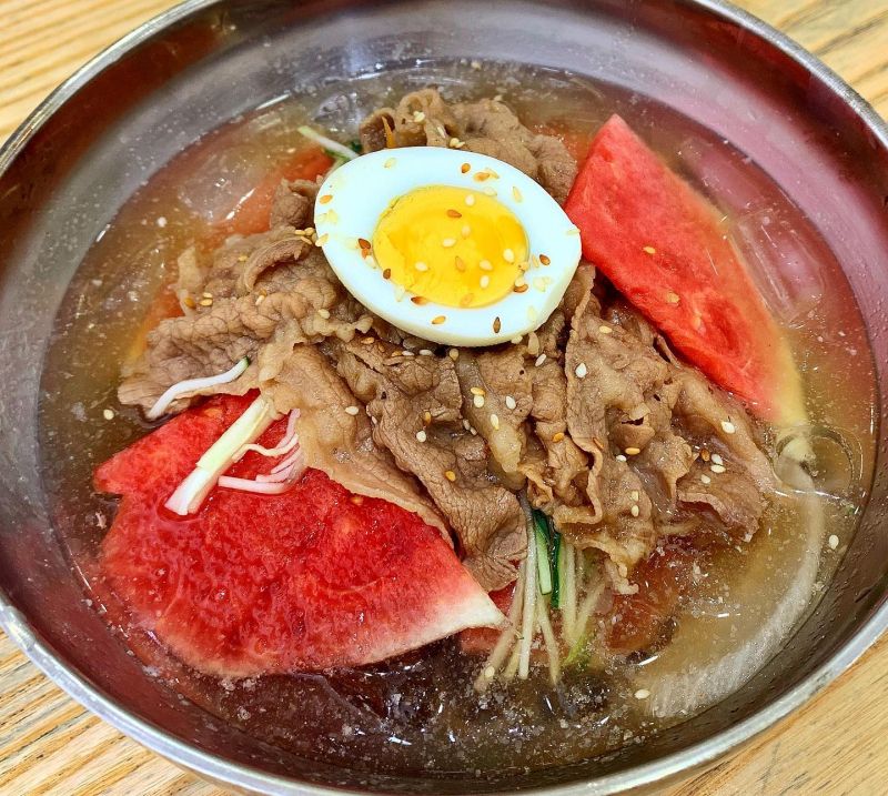 Gogi House