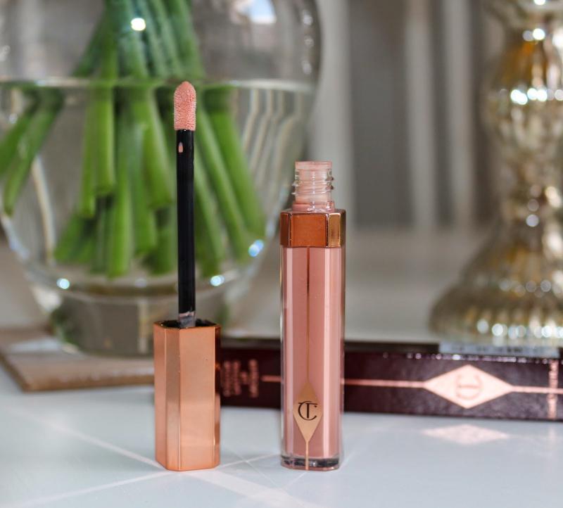 Son bóng Charlotte Tilbury