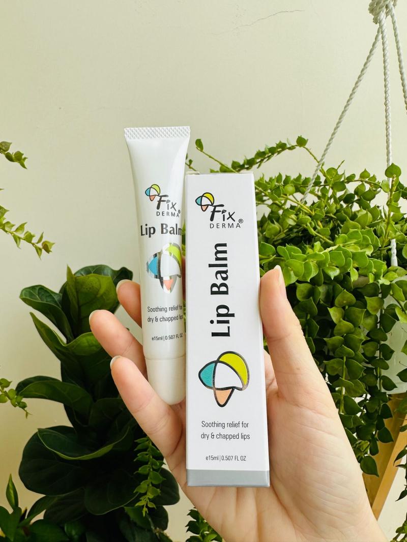 Son dưỡng môi Fixderma Lip Balm