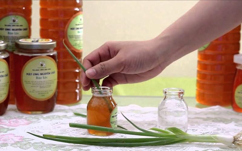 Sử dụng cọng hành (tỏi, cần tây...)