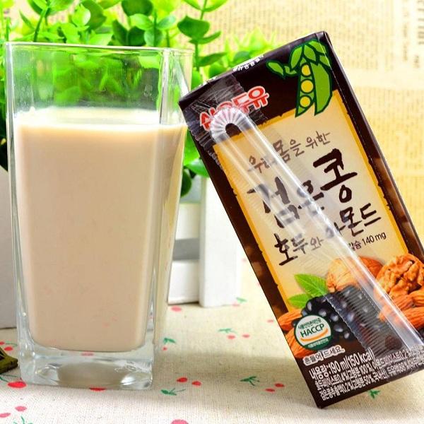 Sữa Đậu Đen, Óc Chó, Hạnh Nhân Sahmyook Foods
