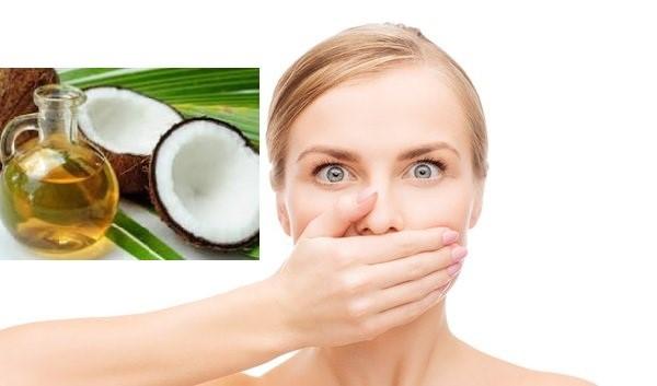 Súc miệng bằng dầu dừa
