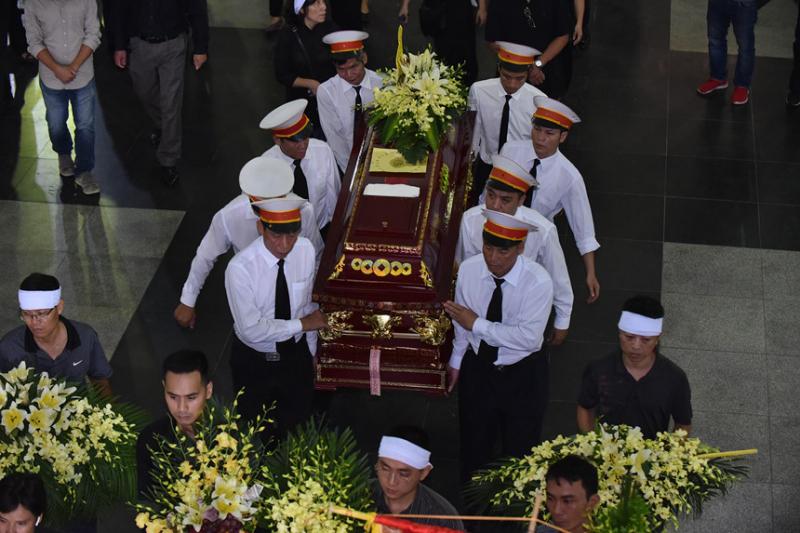 ﻿Tang Lễ Tuấn Lê