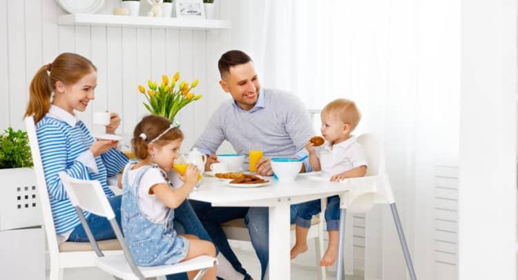 Giúp con làm hết tất cả mọi thứ