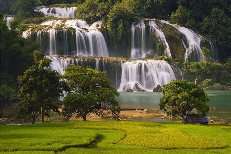 Chiều trên Bản Giốc