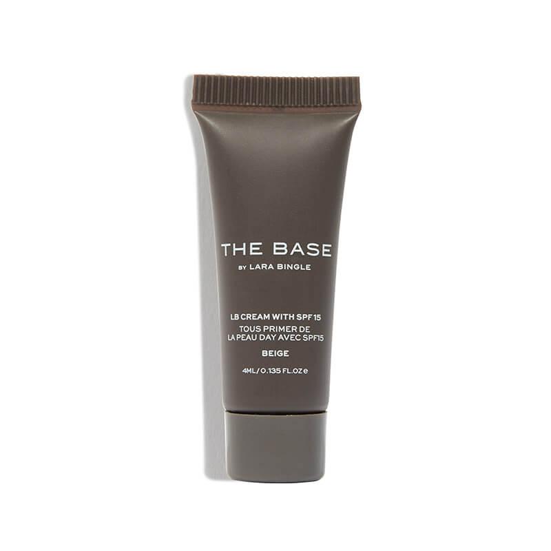 ﻿ ﻿The Base ﻿by Lara Bingle