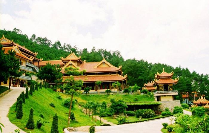 Thiền viện Trúc Lâm