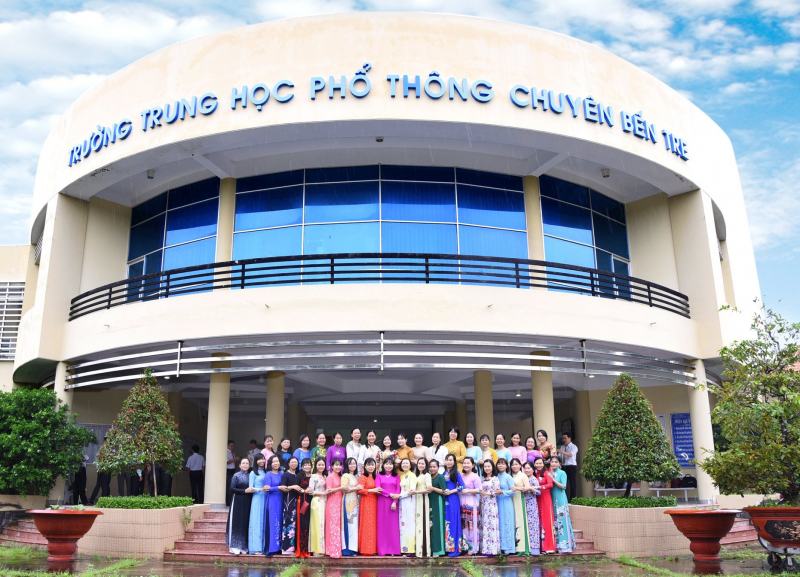 THPT chuyên Bến Tre