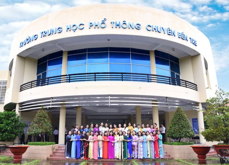 THPT chuyên Bến Tre
