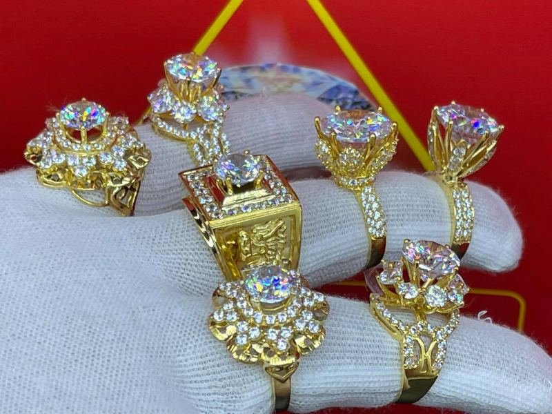 Tiệm Vàng Kim Sơn Chinh