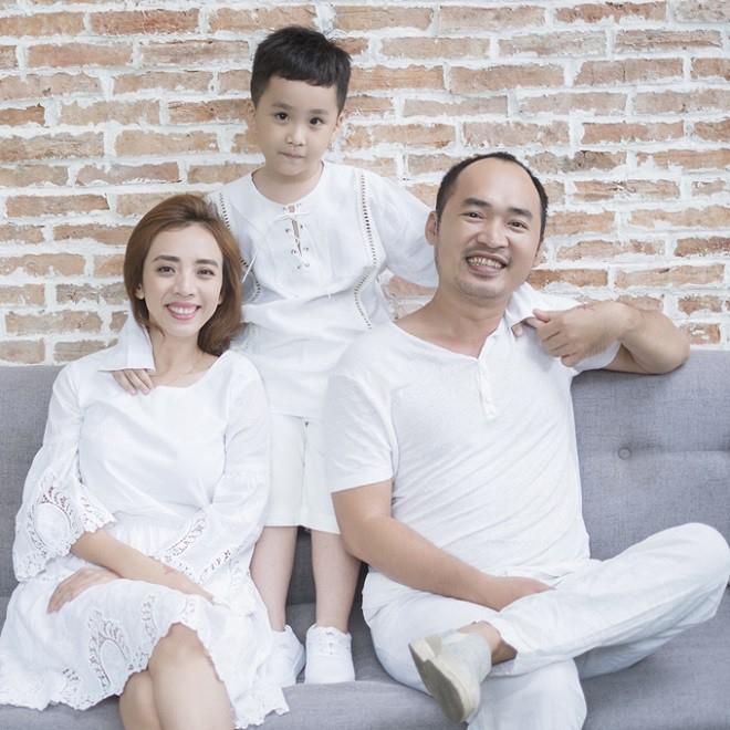 Con trai Andy của vợ chồng làng hài Tiến Luật - Thu Trang