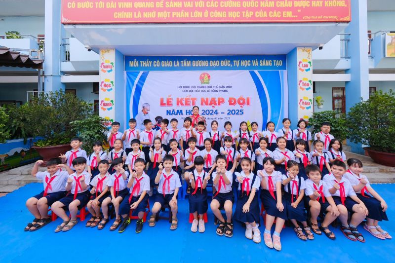 Trường Tiểu học Lê Hồng Phong