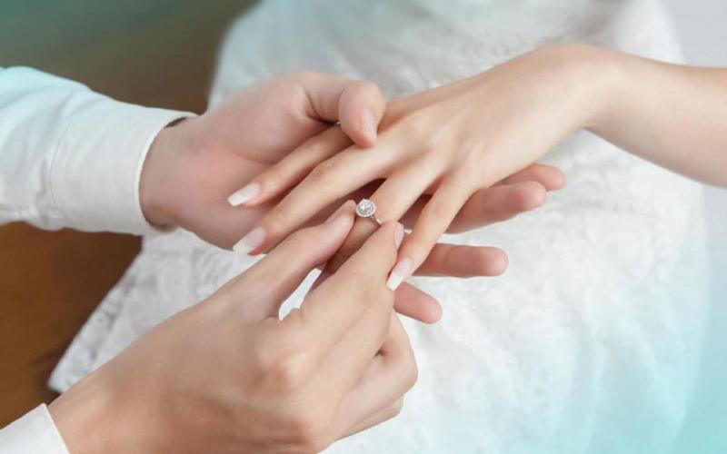 Tình yêu đích thực được thể hiện qua một hành động ấm ấp của đối phương