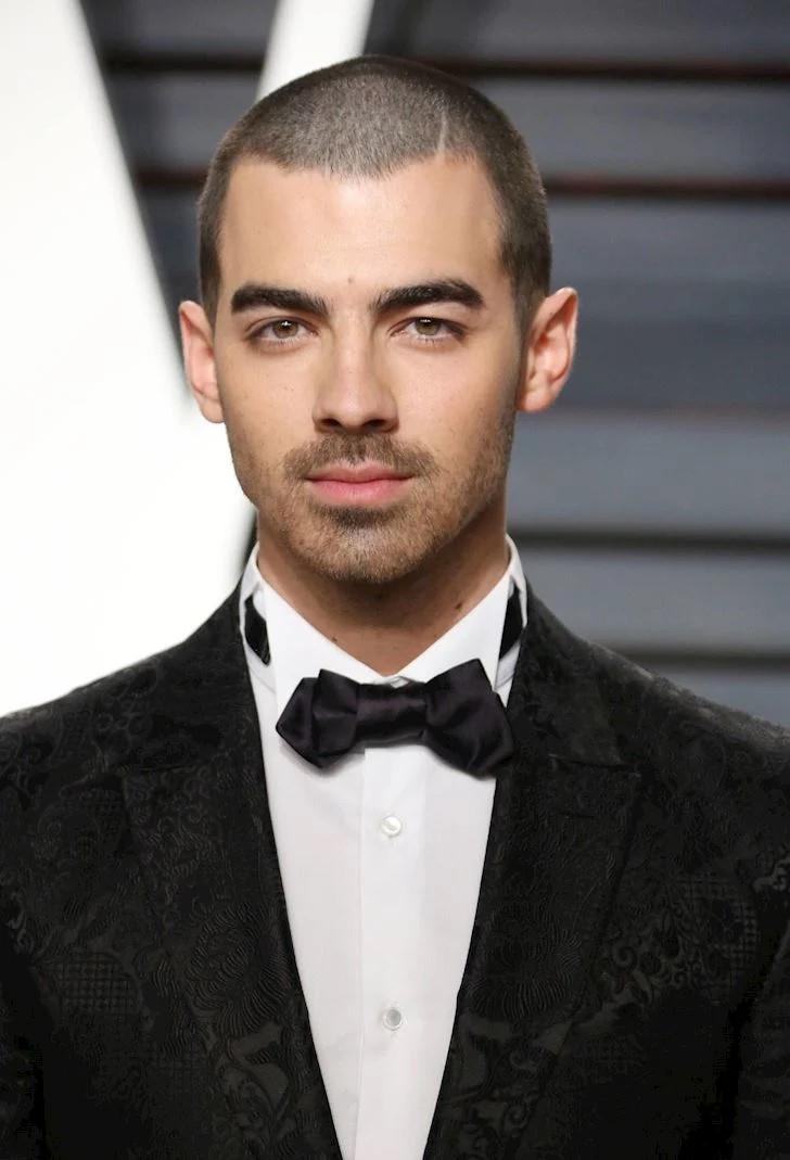 Tóc nam Buzz Cut