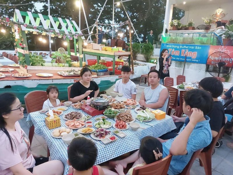 TomKang Buffet Hải Sản