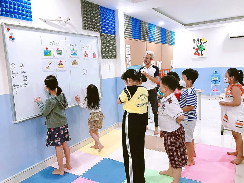 Trung tâm Anh ngữ SMF