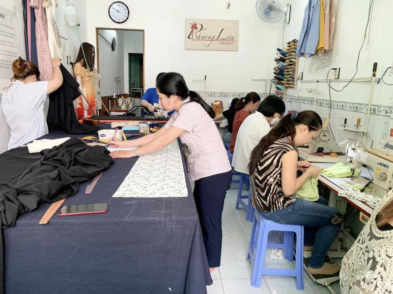 Trung tâm dạy cắt may Phương Liên