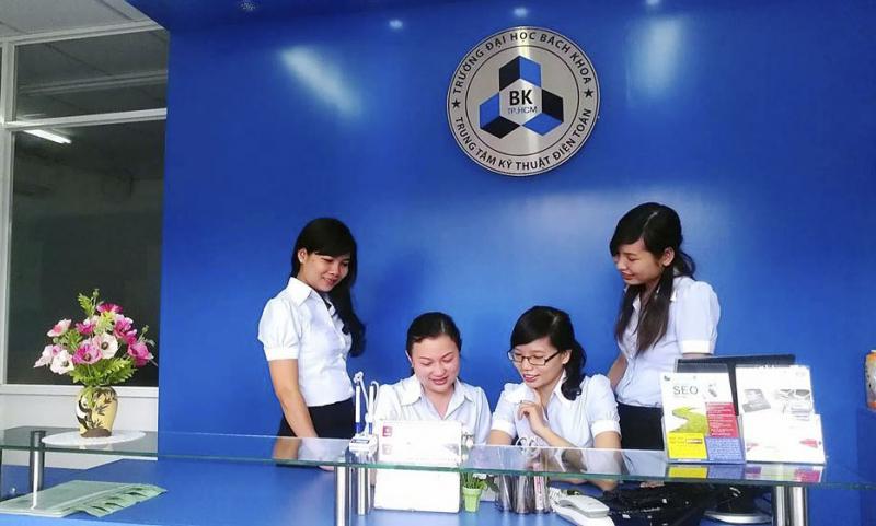 Văn phòng chính Trung tâm Kỹ thuật Điện toán