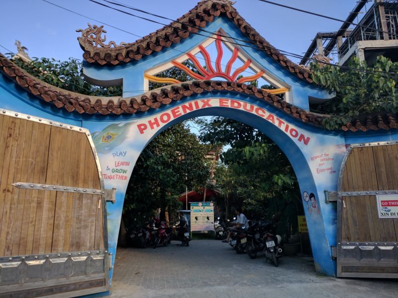 Trung tâm tiếng Anh Phượng Hoàng.