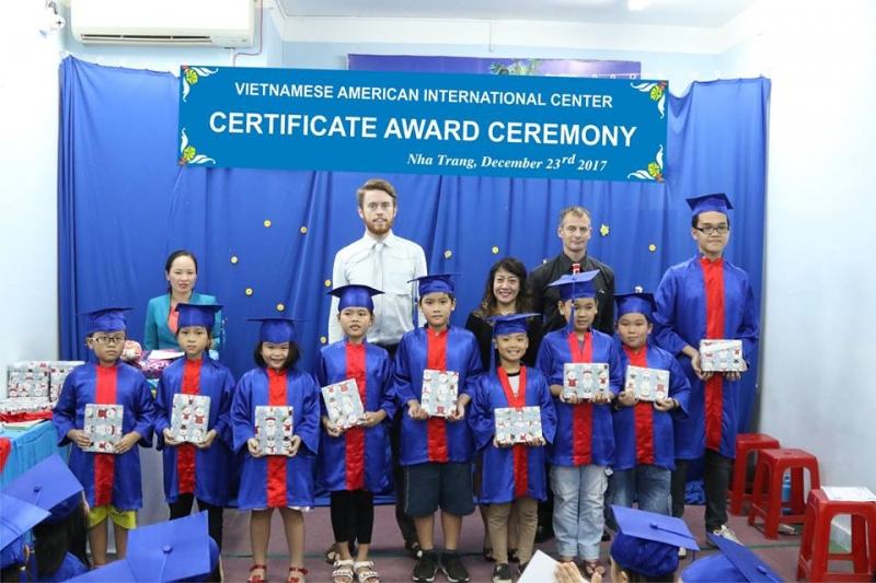 Trung tâm tiếng Anh quốc tế Việt Mỹ