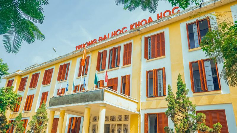 Trường Đại học Khoa học – HU