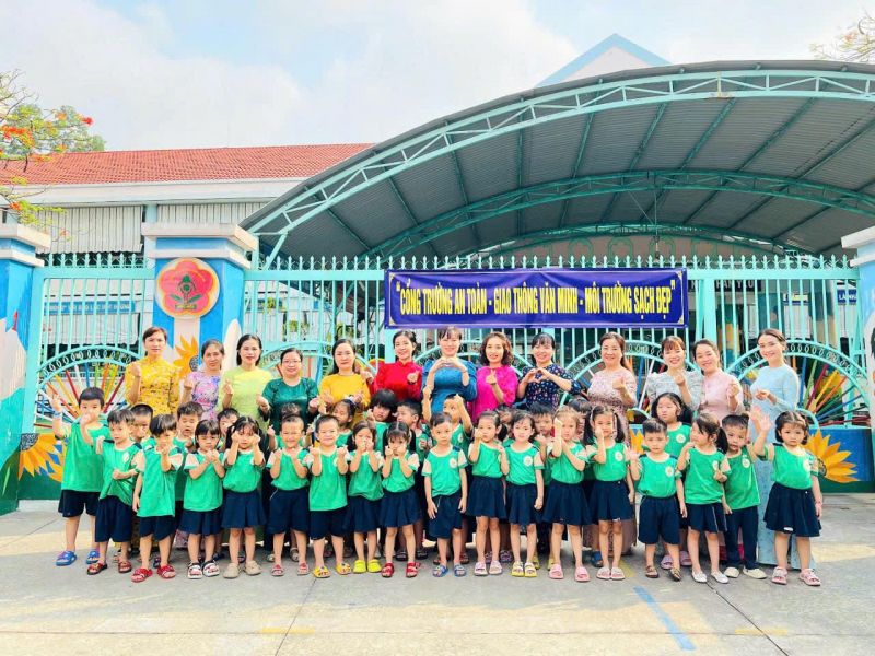 Trường Mầm non Hoa Hướng Dương