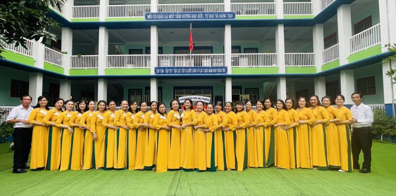 Trường Mầm non Hoa Phượng