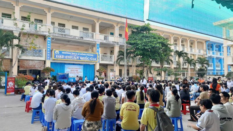 Trường THCS Lê Hồng Phong