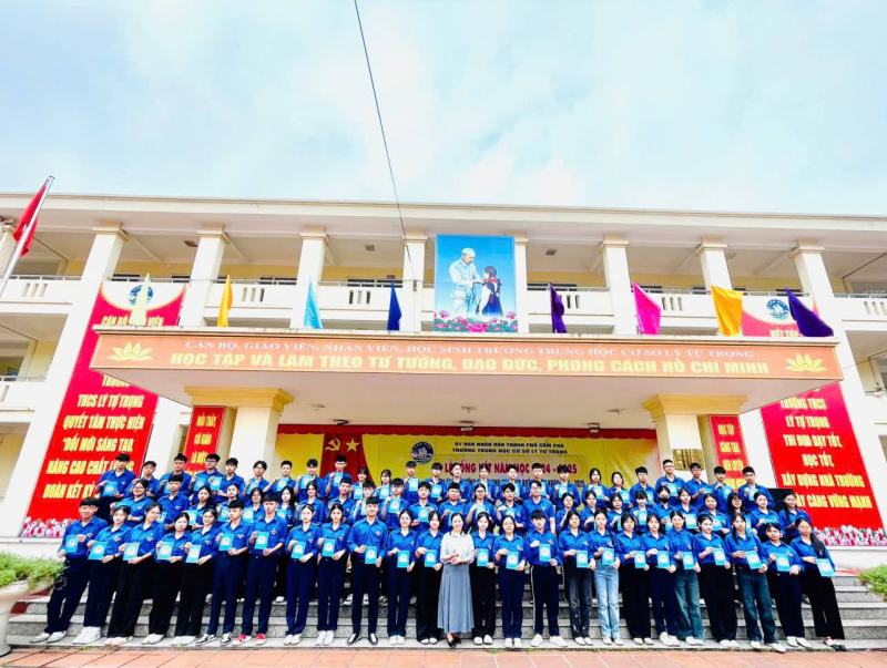 Trường THCS Lý Tự Trọng