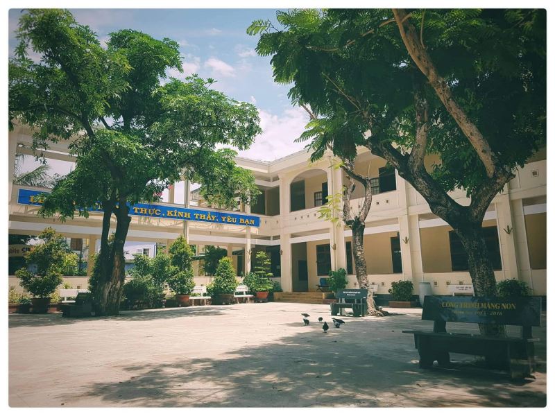Trường THCS Trần Quốc Toản