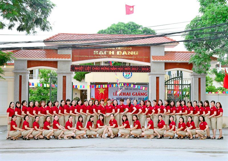Trường Tiểu học Bạch Đằng