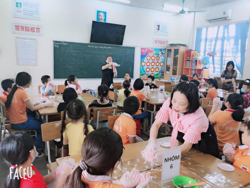 Trường Tiểu học và Trung học cơ sở 915 Gia Sàng - Thái Nguyên