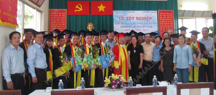 Trường Trung cấp nghề Nhân Đạo