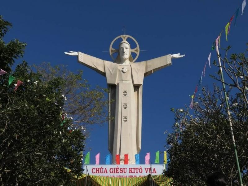 Tượng chúa Giêsu cao nhất châu Á