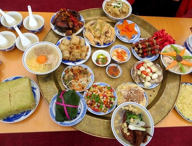 Mâm cỗ mặn cúng lễ ngày mùng 1 Tết Nguyên đán