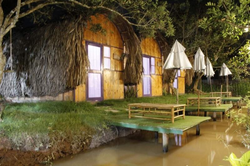 Về Nhà Chú Homestay