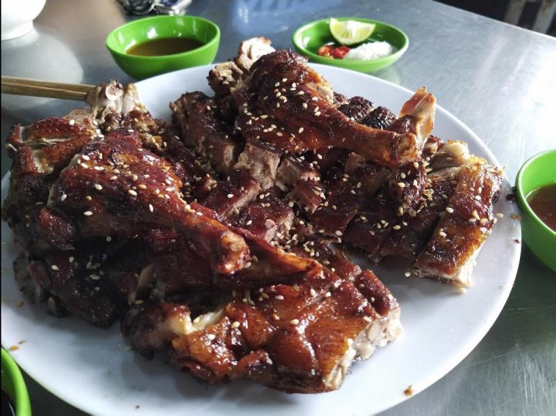 Vịt Cỏ Nhung Hiền