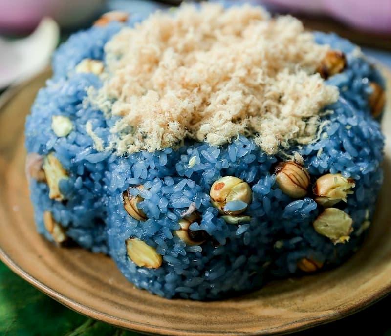 Xôi bắp ngọt, hạt sen, hoa đậu biếc
